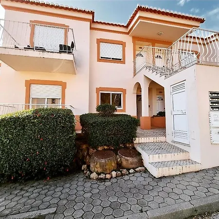House 29 Semesterbostad Portimão